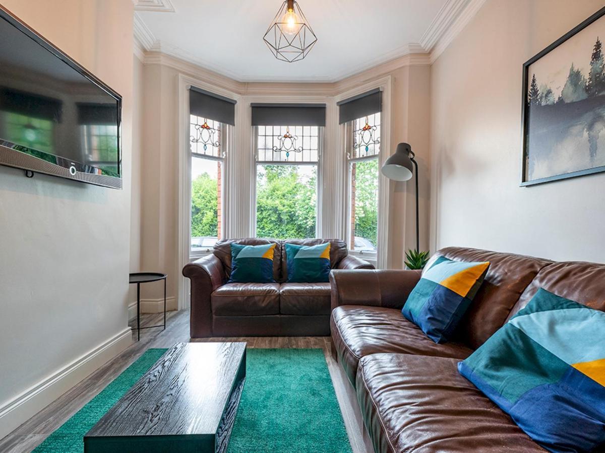 Pass The Keys Beautiful 4Br Restored Red Brick Cafes And Park Belfast Buitenkant foto