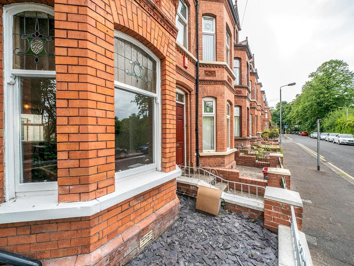 Pass The Keys Beautiful 4Br Restored Red Brick Cafes And Park Belfast Buitenkant foto