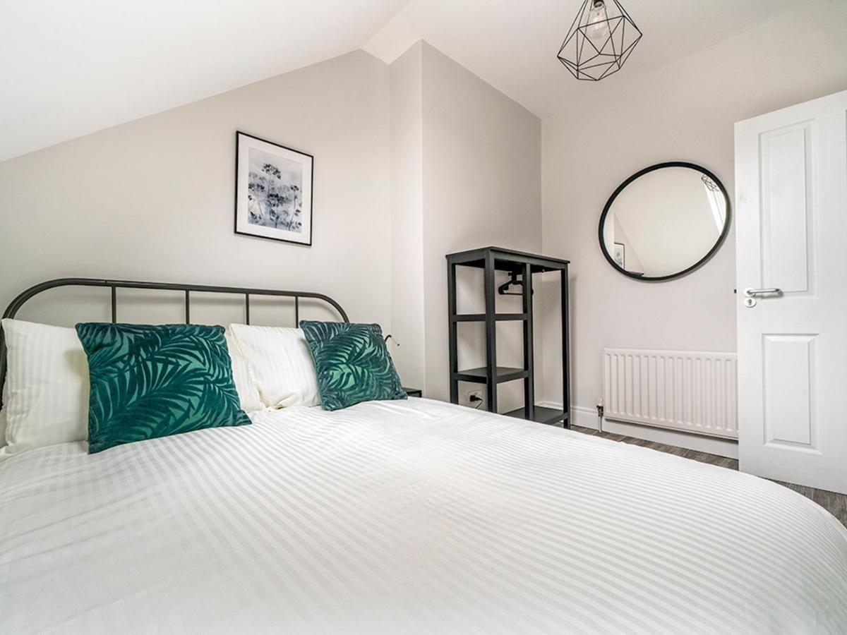 Pass The Keys Beautiful 4Br Restored Red Brick Cafes And Park Belfast Buitenkant foto